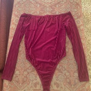 FOREVER 21 OFF THE SHOULDER BODY SUIT